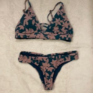 YM O’Neill bathing suit
